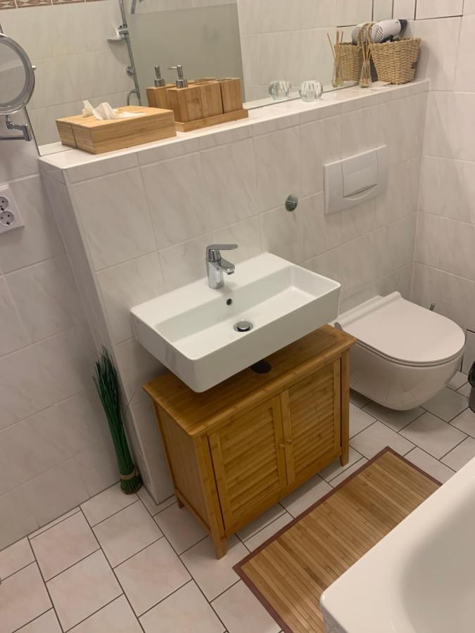 Design Apartment I - 35Qm Grenze Altstadt Park Görlitz Esterno foto